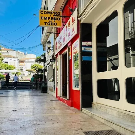 Plaza Flores Apartment *